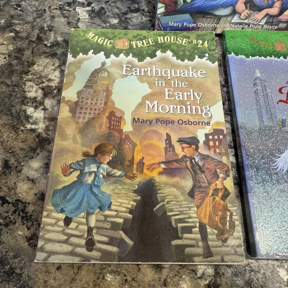 Games and Puzzles from the Tree House:- Mary Pope Osborne And 2‎ Books #24 & #36